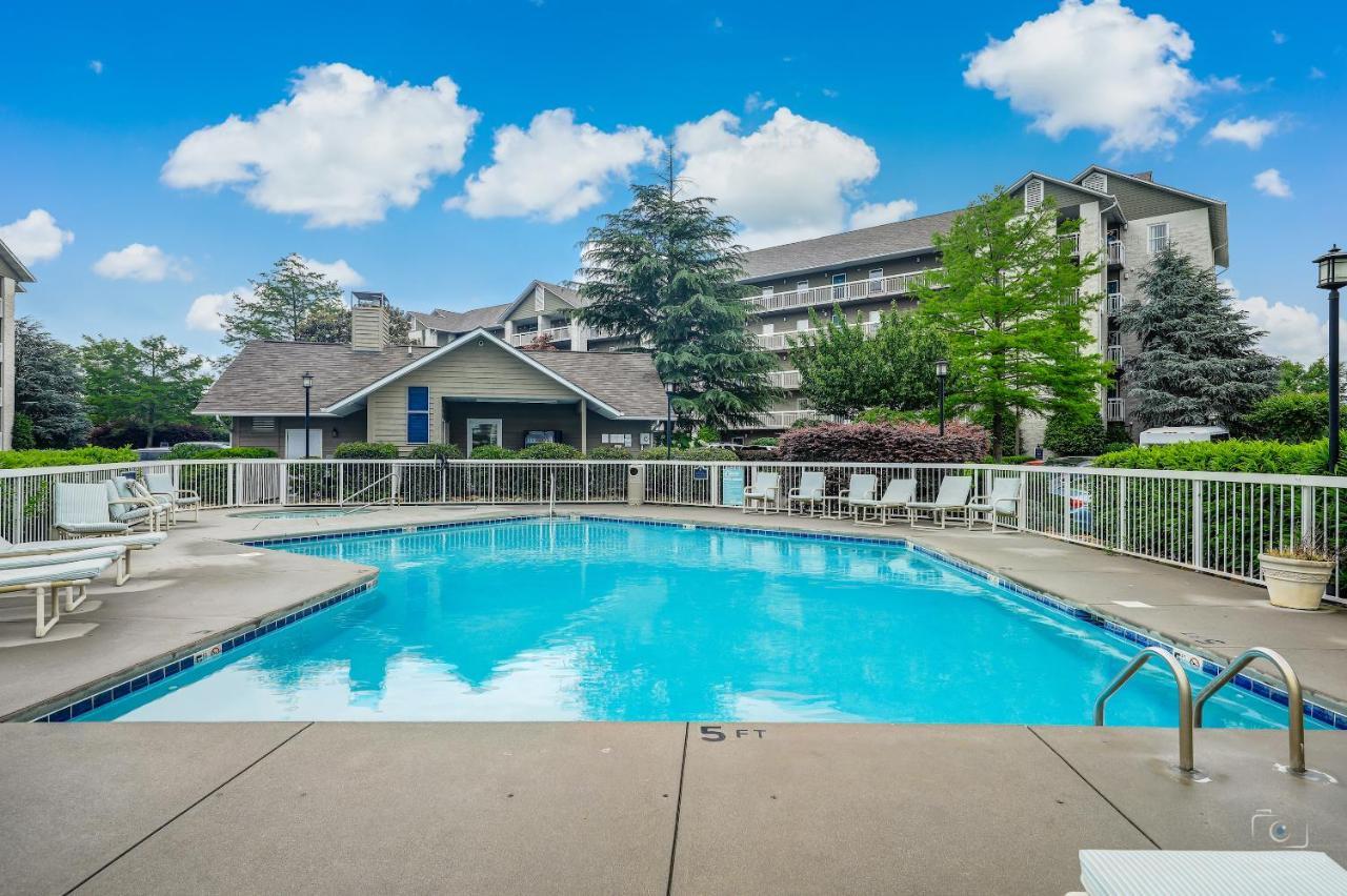 A Peaceful Retreat Whispering Pines 622 Apartment Pigeon Forge Exterior photo